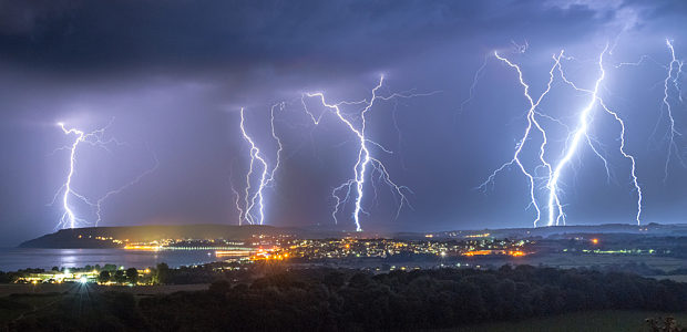 šta znači sanjati oluju oluja tumacenje snova