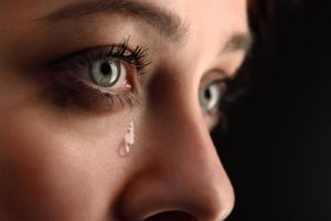 šta znači sanjati plakanje suze