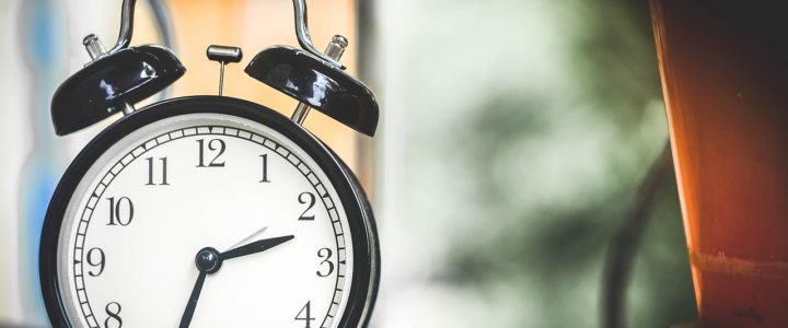 sta znaci sanjati alarm snovi sanovnik